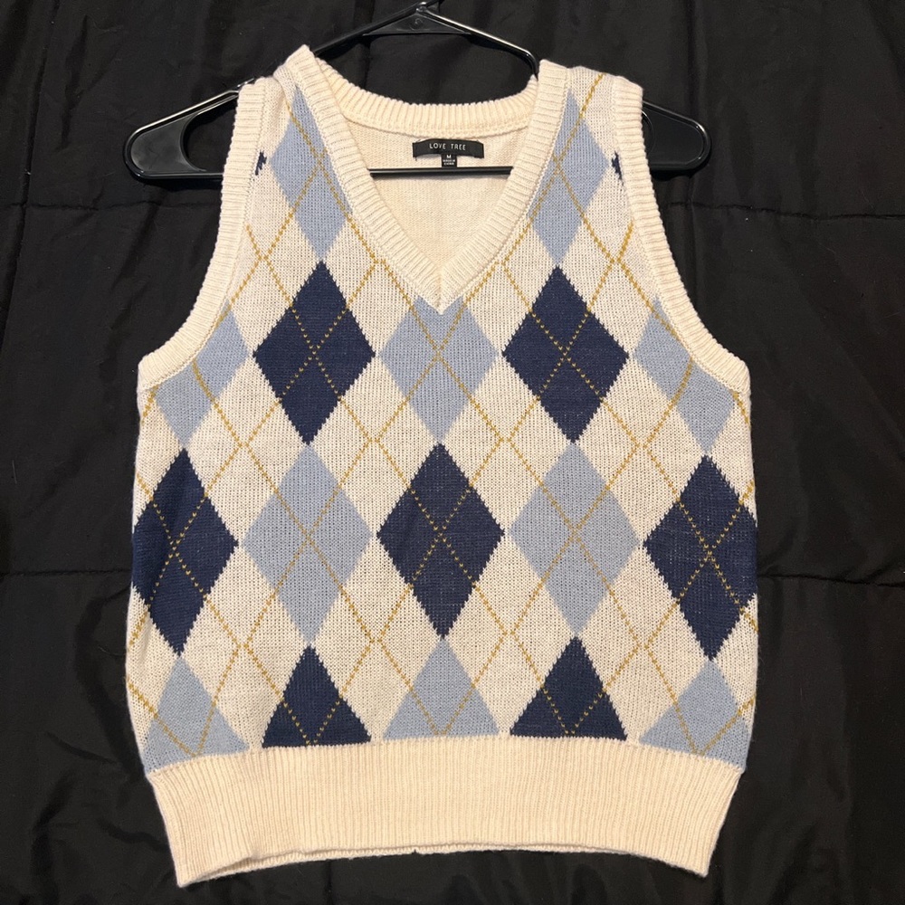 Sweater vest